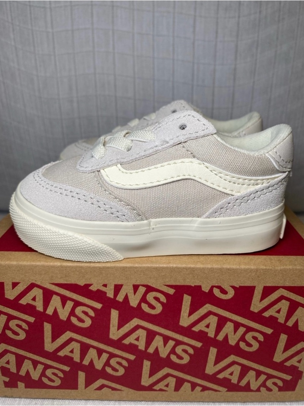Vans Brooklyn Slip On Sneakers